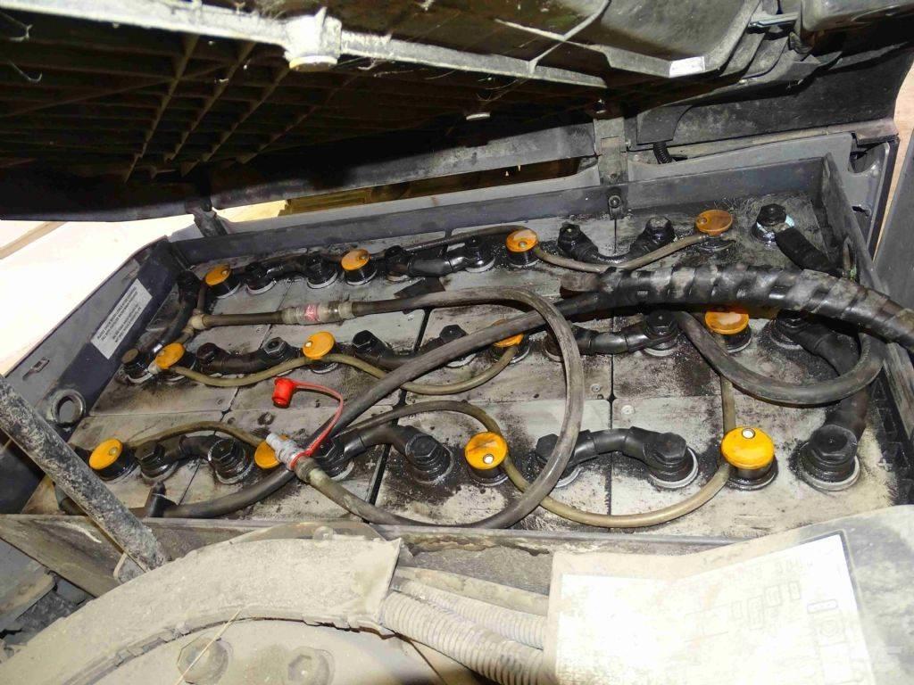 Still RX50-13 Elektriniai šakiniai krautuvai