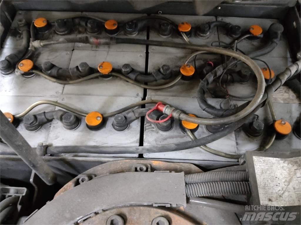Still RX50-16 Elektriniai šakiniai krautuvai