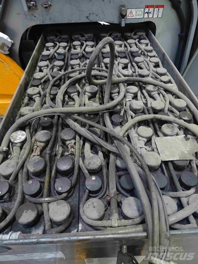 Still RX60-20 Elektriniai šakiniai krautuvai