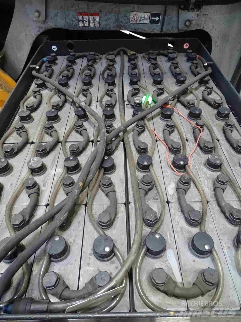 Still RX60-25 Elektriniai šakiniai krautuvai