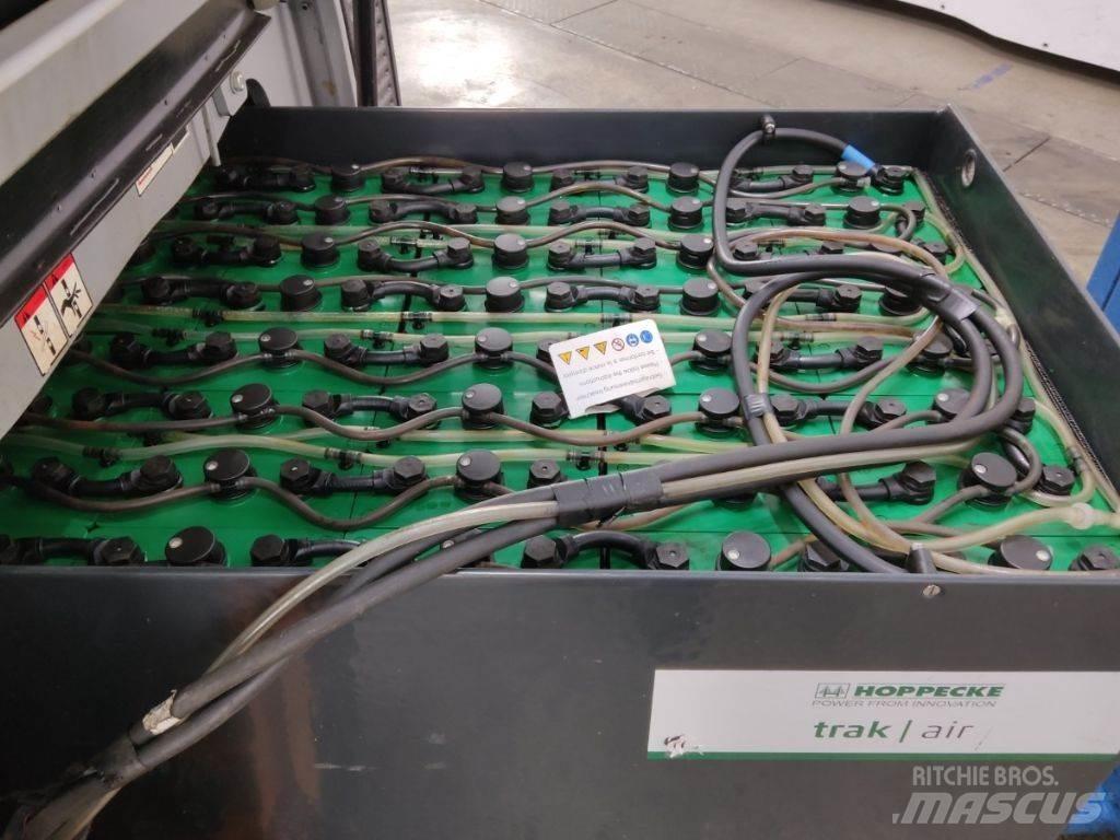 Still RX60-25 Elektriniai šakiniai krautuvai