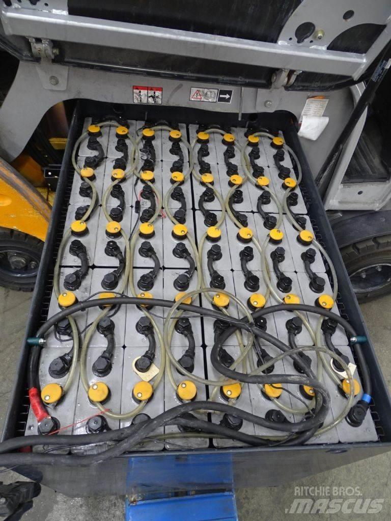 Still RX60-25 Elektriniai šakiniai krautuvai