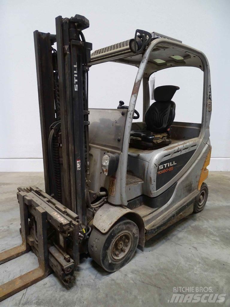 Still RX60-25 Elektriniai šakiniai krautuvai