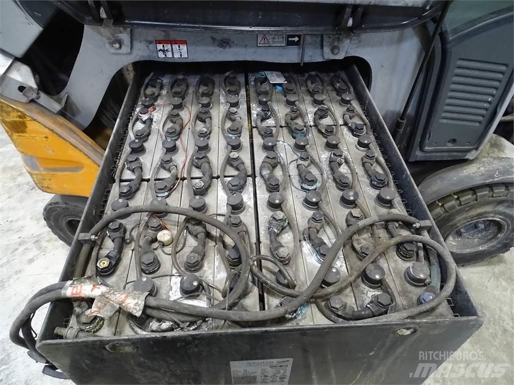 Still RX60-25 Elektriniai šakiniai krautuvai