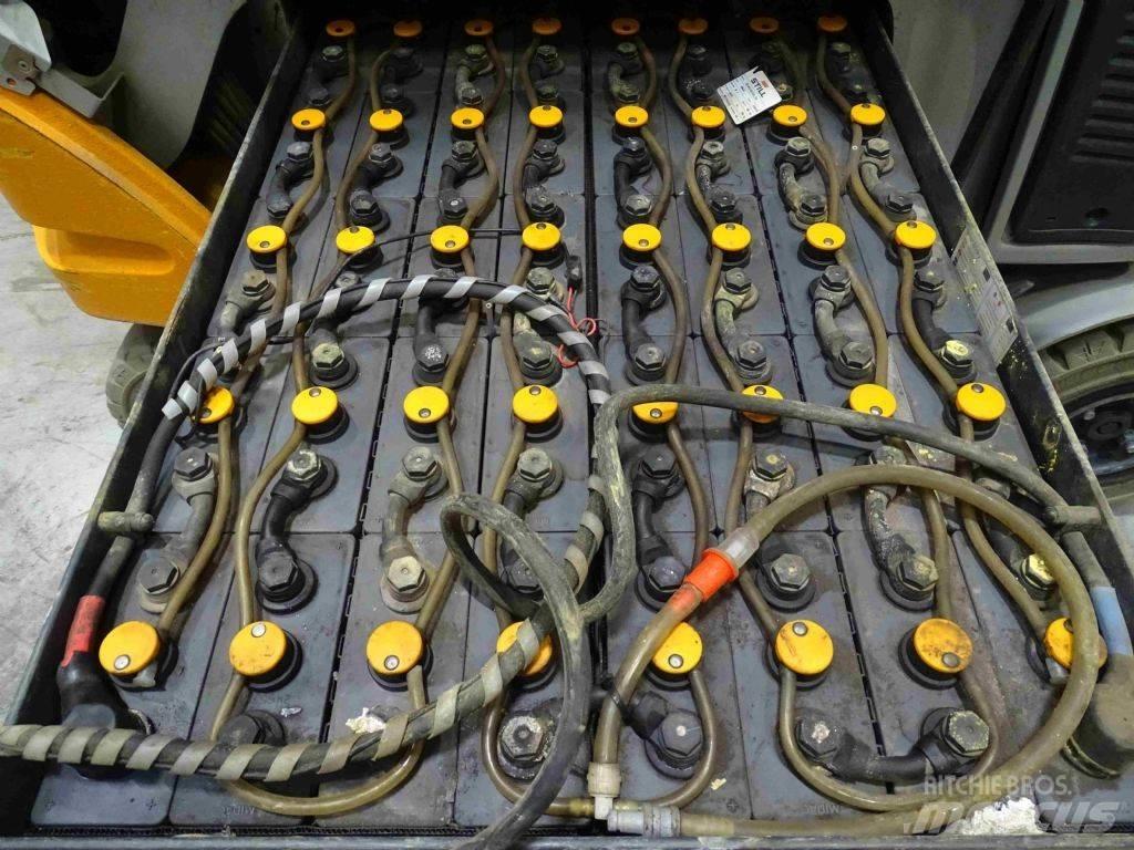 Still RX60-25 Elektriniai šakiniai krautuvai