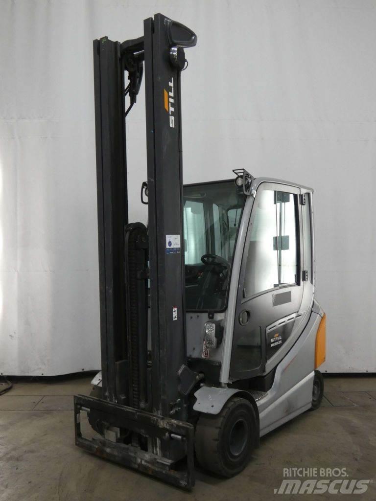 Still RX60-25 Elektriniai šakiniai krautuvai