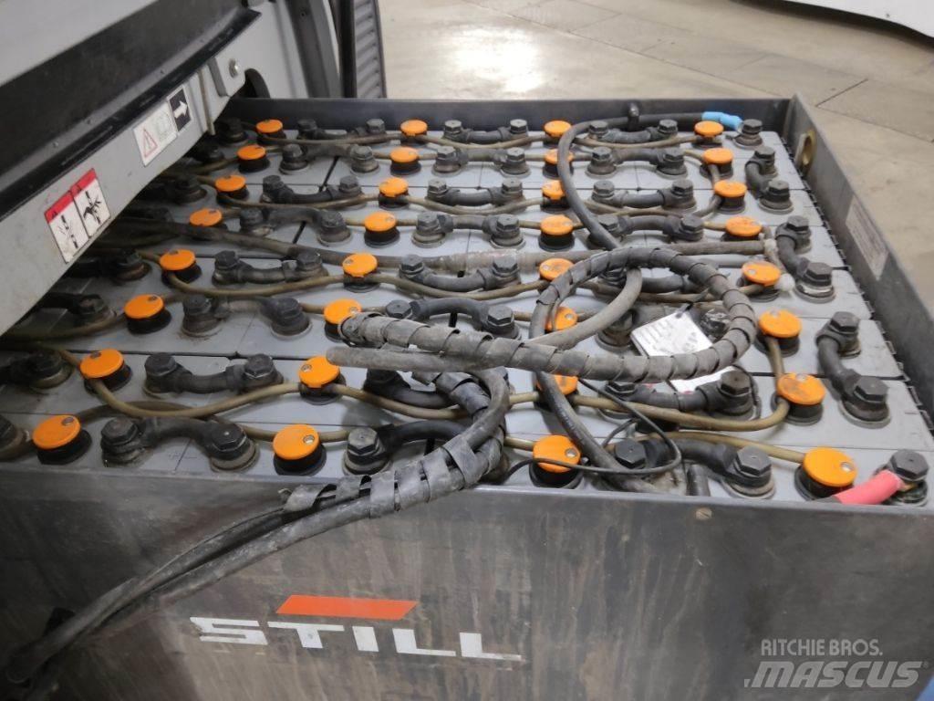 Still RX60-25 Elektriniai šakiniai krautuvai