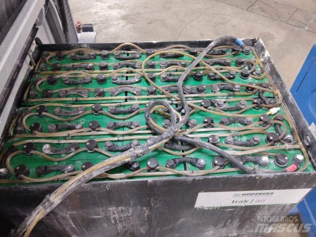 Still RX60-25 Elektriniai šakiniai krautuvai