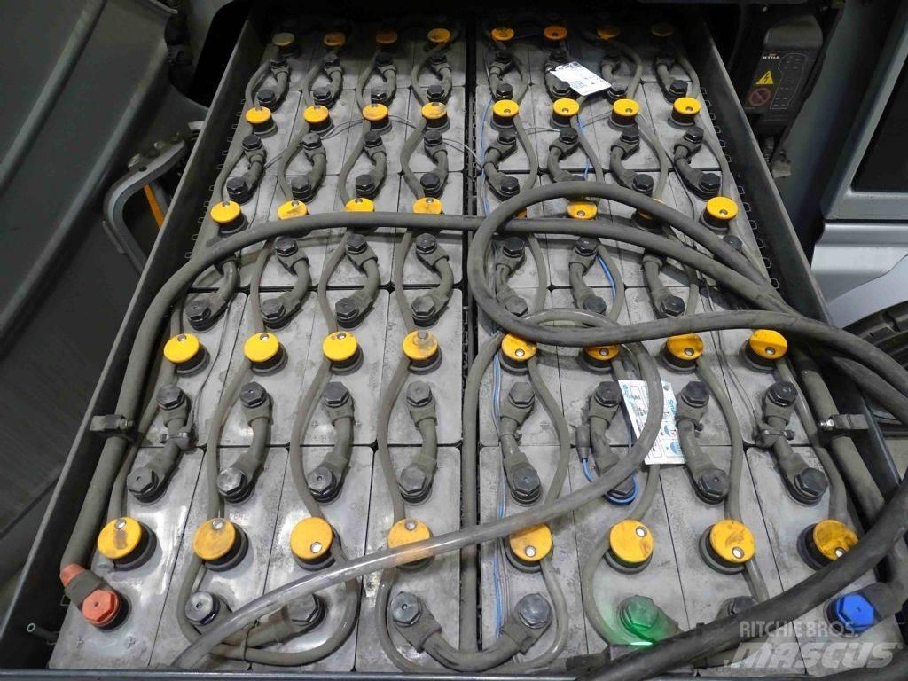 Still RX60-25 Elektriniai šakiniai krautuvai