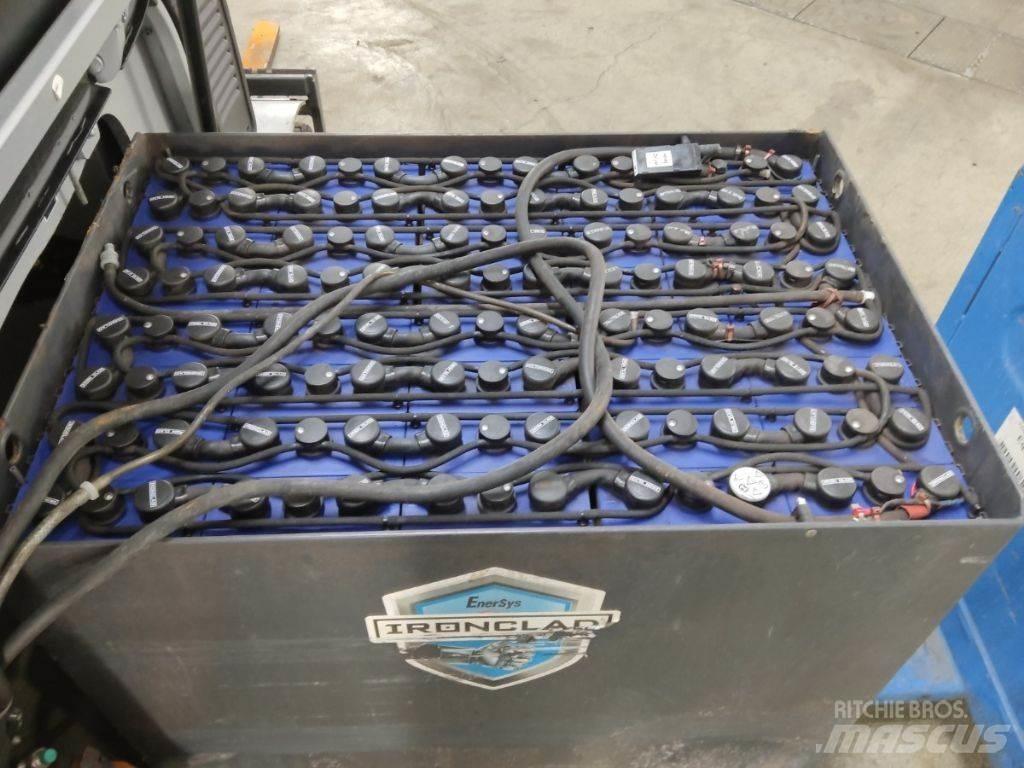 Still RX60-25 Elektriniai šakiniai krautuvai