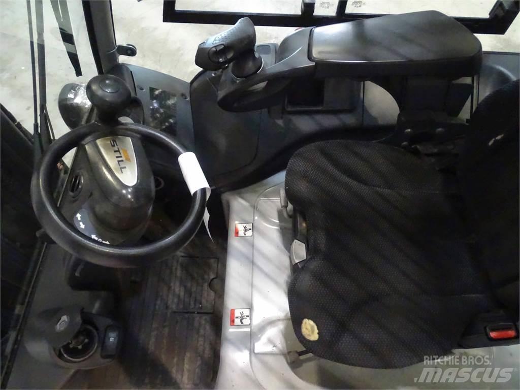 Still RX60-25 Elektriniai šakiniai krautuvai