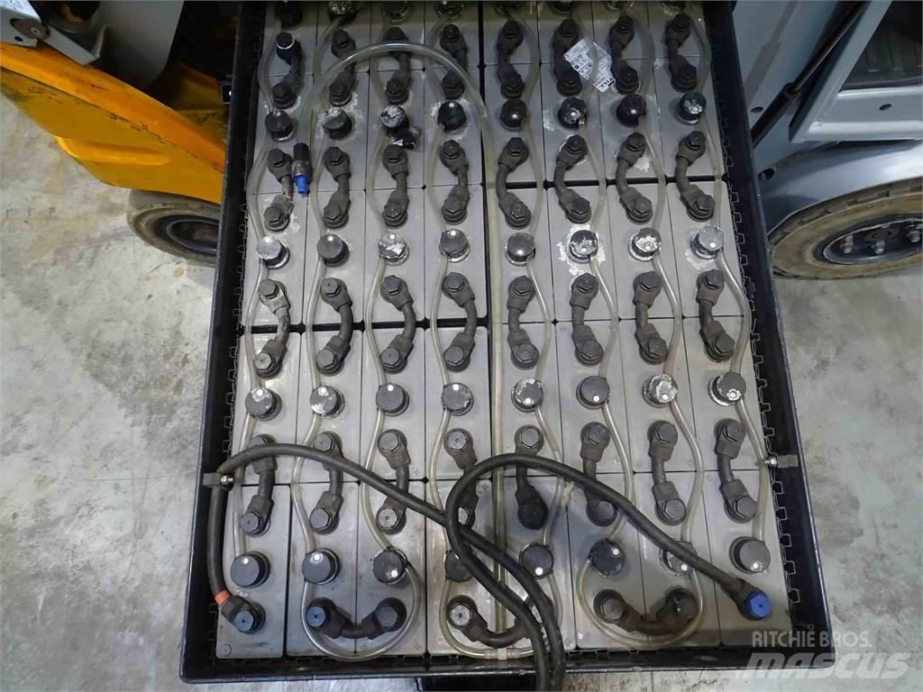 Still RX60-25 Elektriniai šakiniai krautuvai