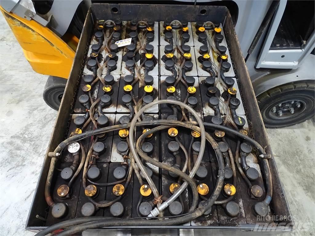 Still RX60-25 Elektriniai šakiniai krautuvai
