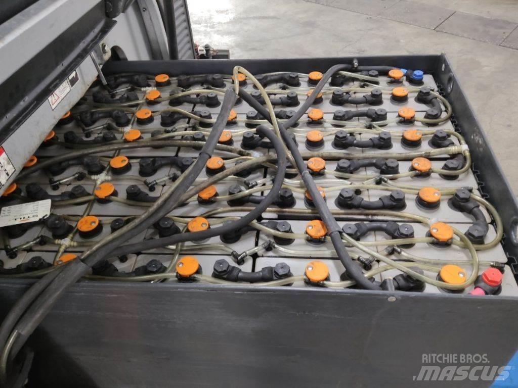 Still RX60-25/600 Elektriniai šakiniai krautuvai