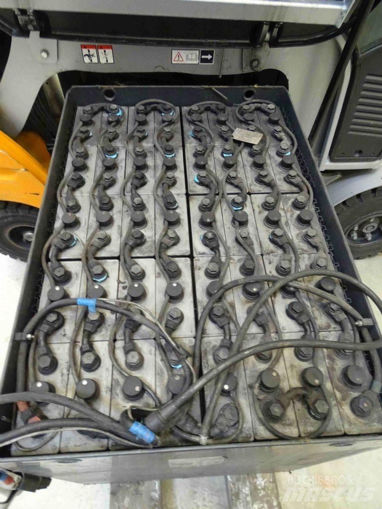 Still RX60-25/600 Elektriniai šakiniai krautuvai