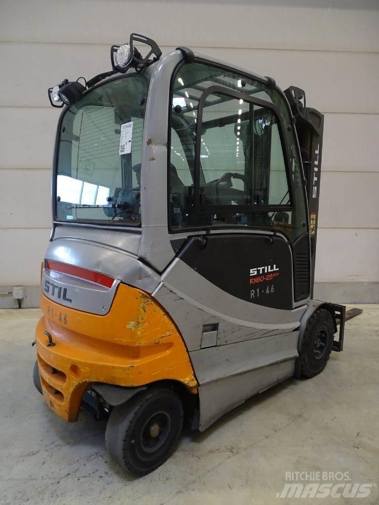 Still RX60-25/600 Elektriniai šakiniai krautuvai
