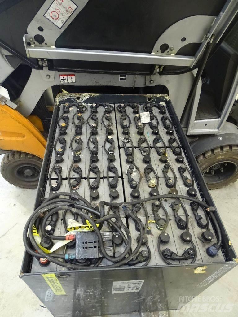 Still RX60-25/600 Elektriniai šakiniai krautuvai