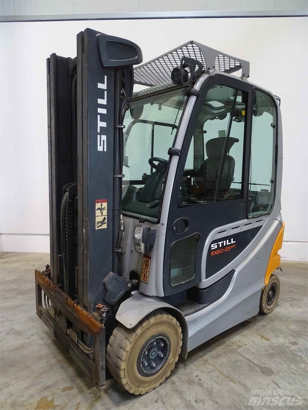Still RX60-25/600 Elektriniai šakiniai krautuvai