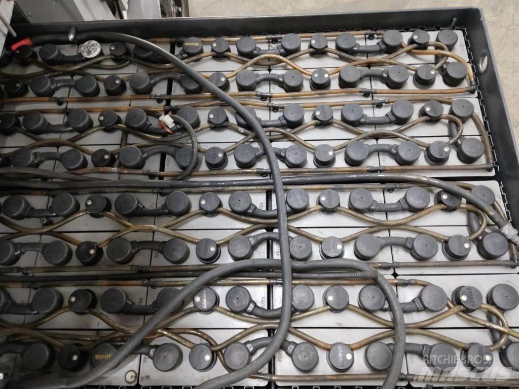 Still RX60-25L Elektriniai šakiniai krautuvai