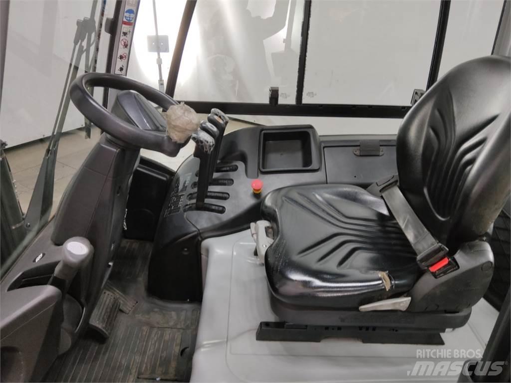 Still RX60-25L Elektriniai šakiniai krautuvai