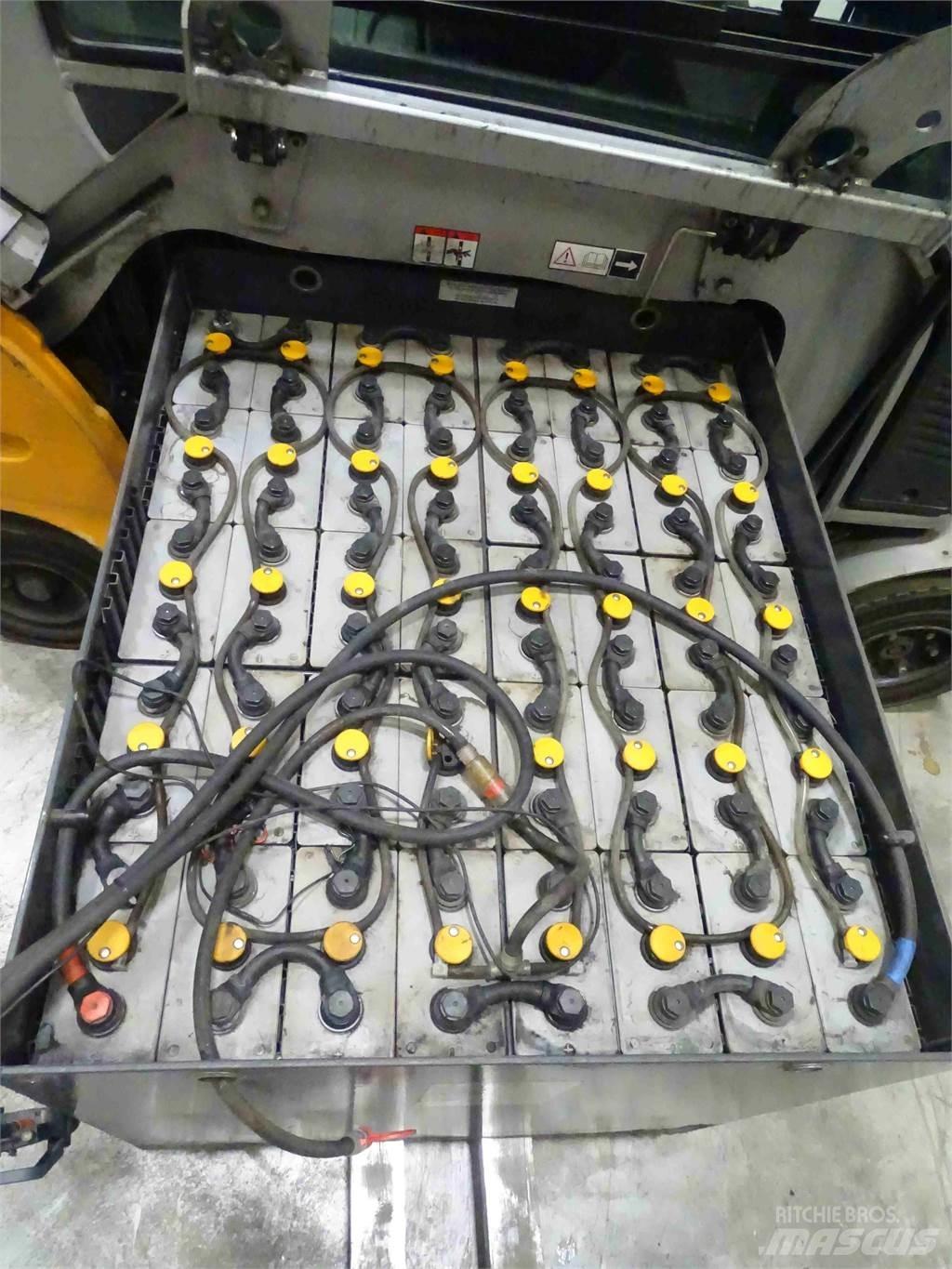 Still RX60-25L Elektriniai šakiniai krautuvai