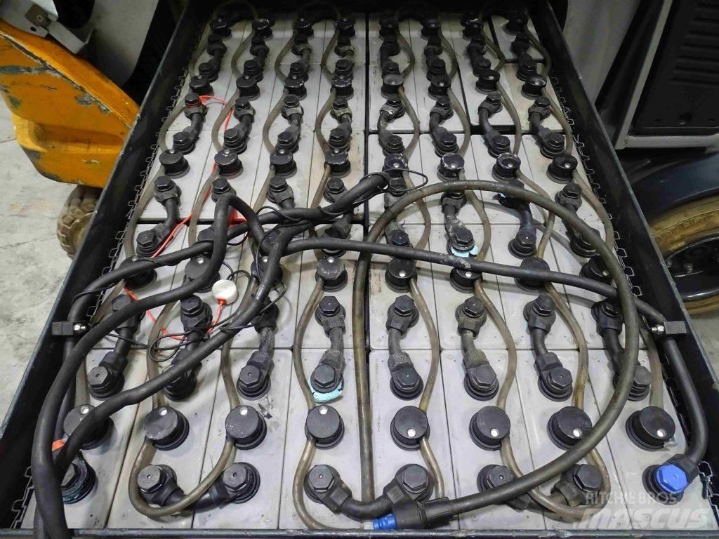 Still RX60-30 Elektriniai šakiniai krautuvai