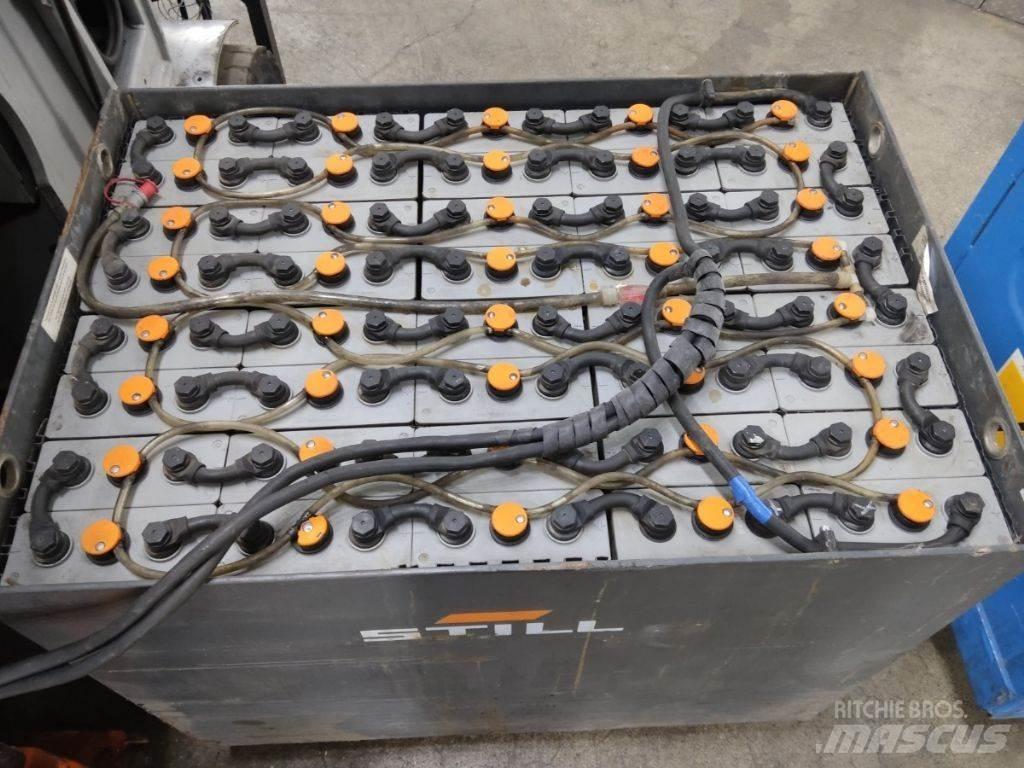 Still RX60-30 Elektriniai šakiniai krautuvai