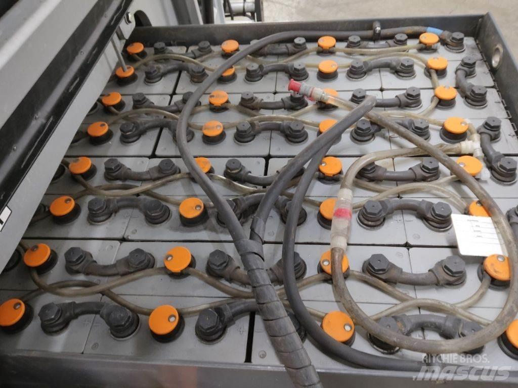 Still RX60-30 Elektriniai šakiniai krautuvai