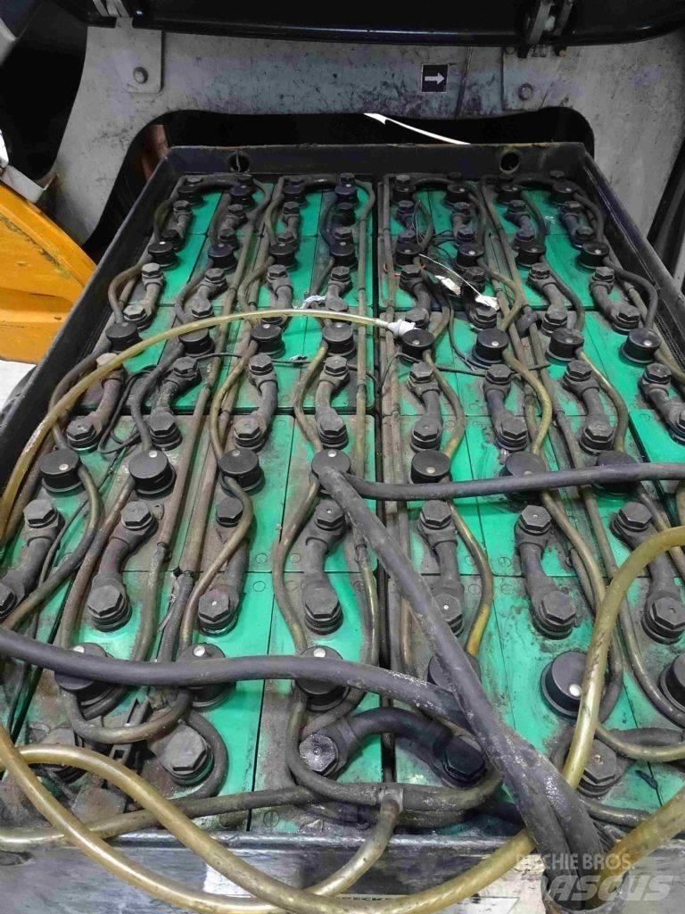 Still RX60-30 Elektriniai šakiniai krautuvai