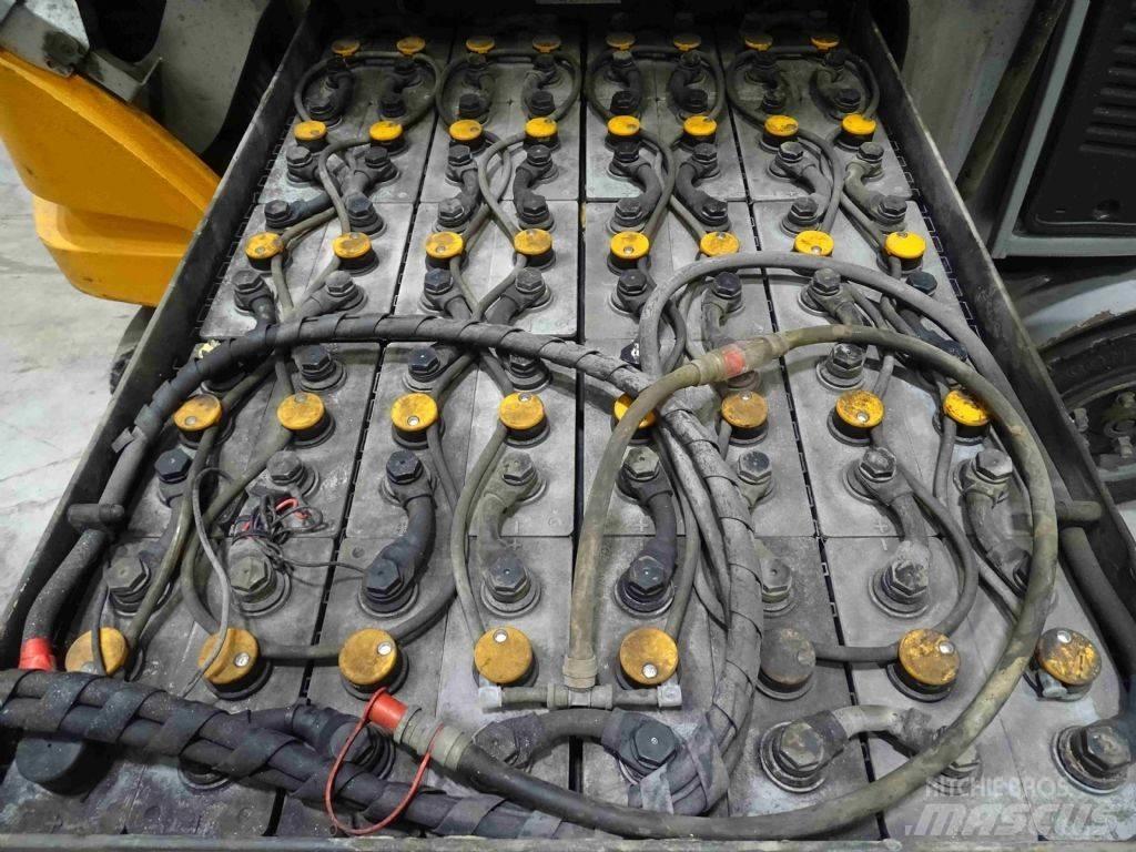 Still RX60-30 Elektriniai šakiniai krautuvai