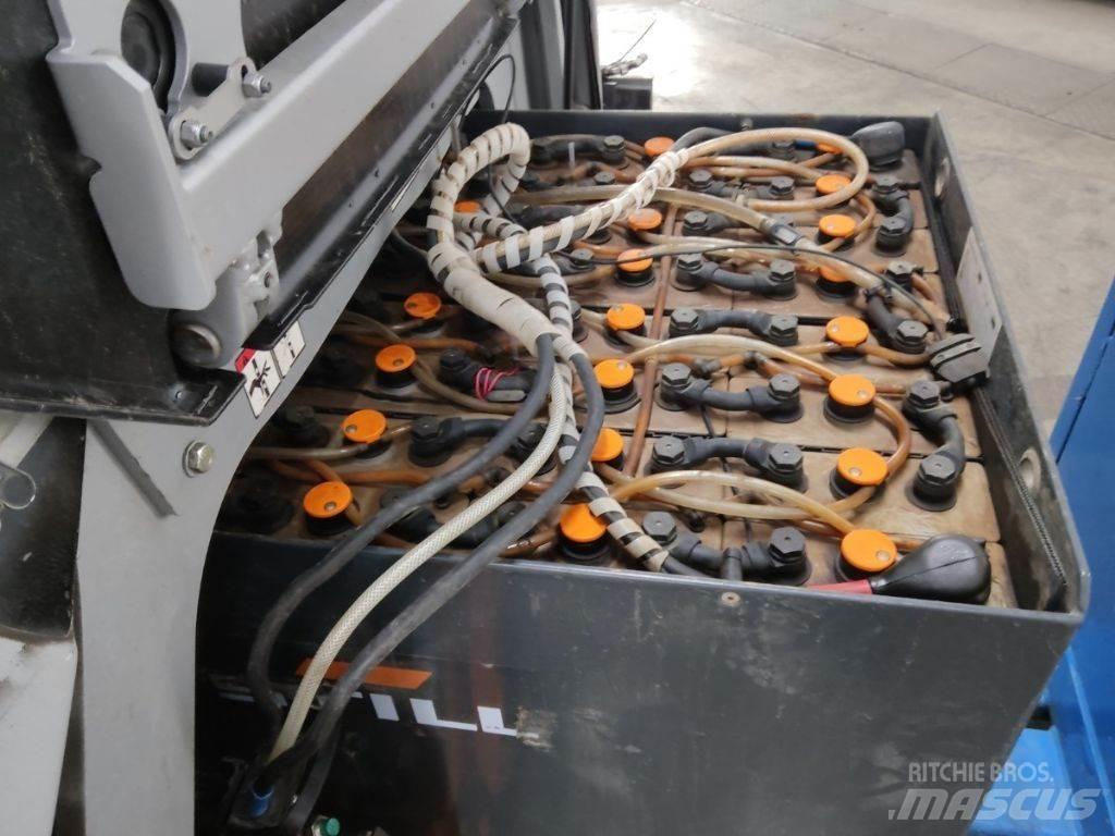 Still RX60-30 Elektriniai šakiniai krautuvai