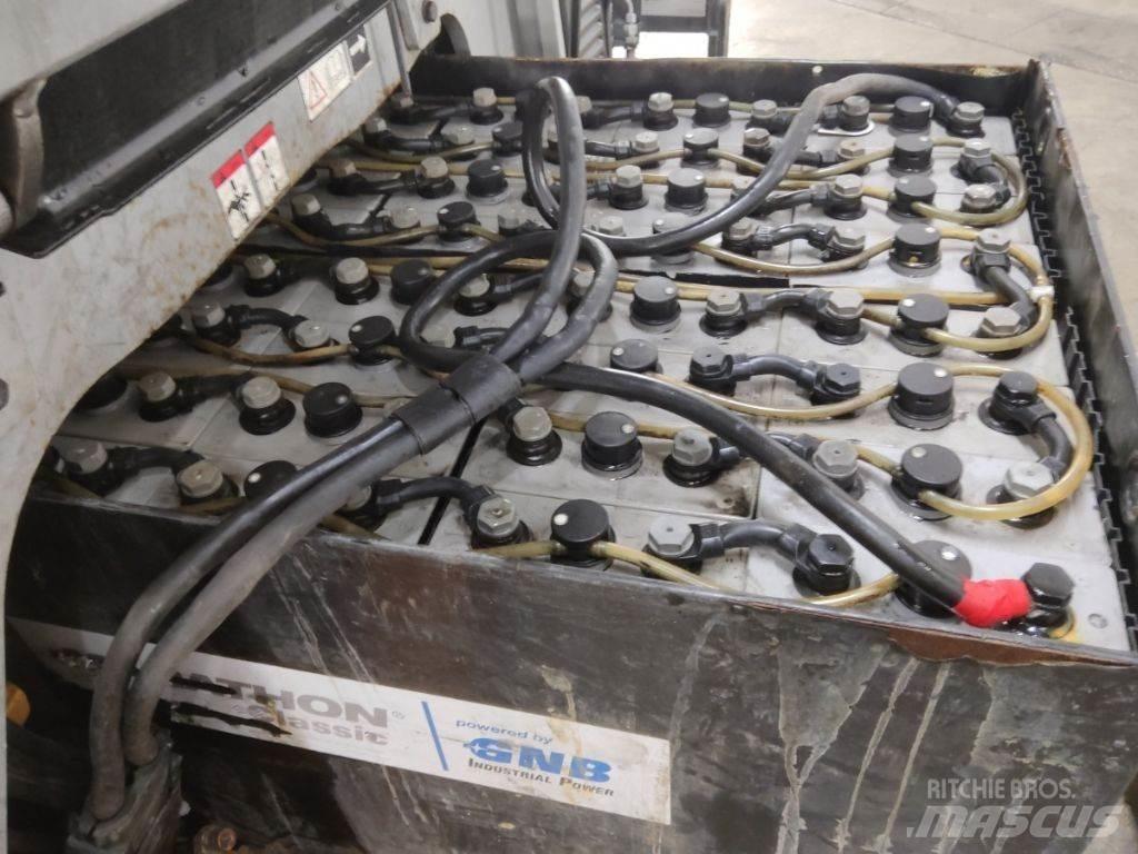 Still RX60-30 Elektriniai šakiniai krautuvai