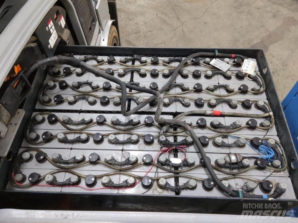 Still RX60-30 Elektriniai šakiniai krautuvai