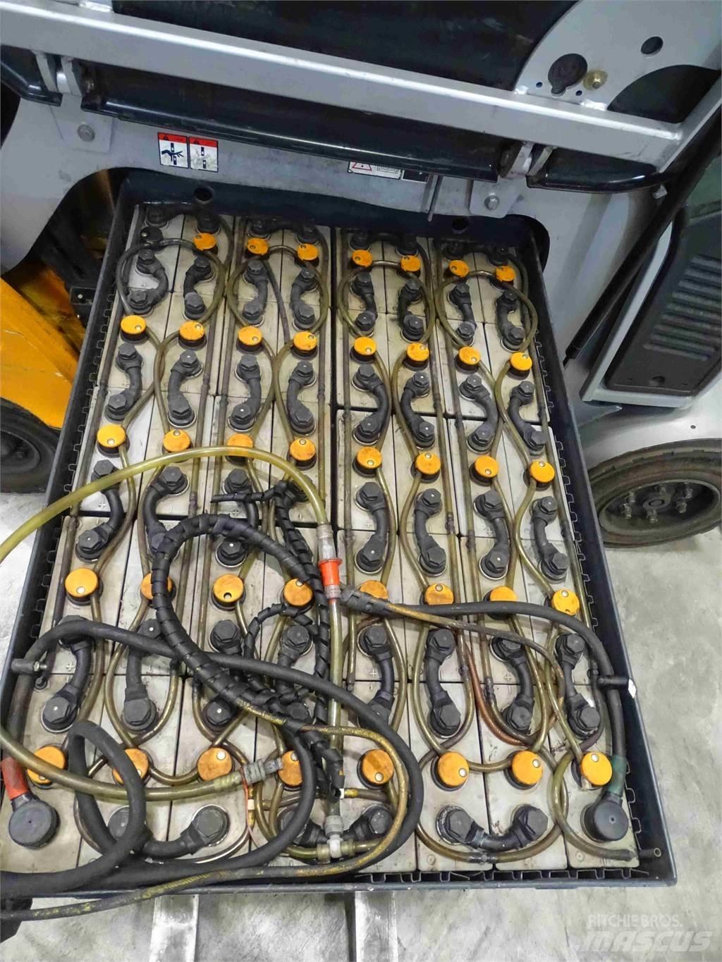 Still RX60-30 Elektriniai šakiniai krautuvai