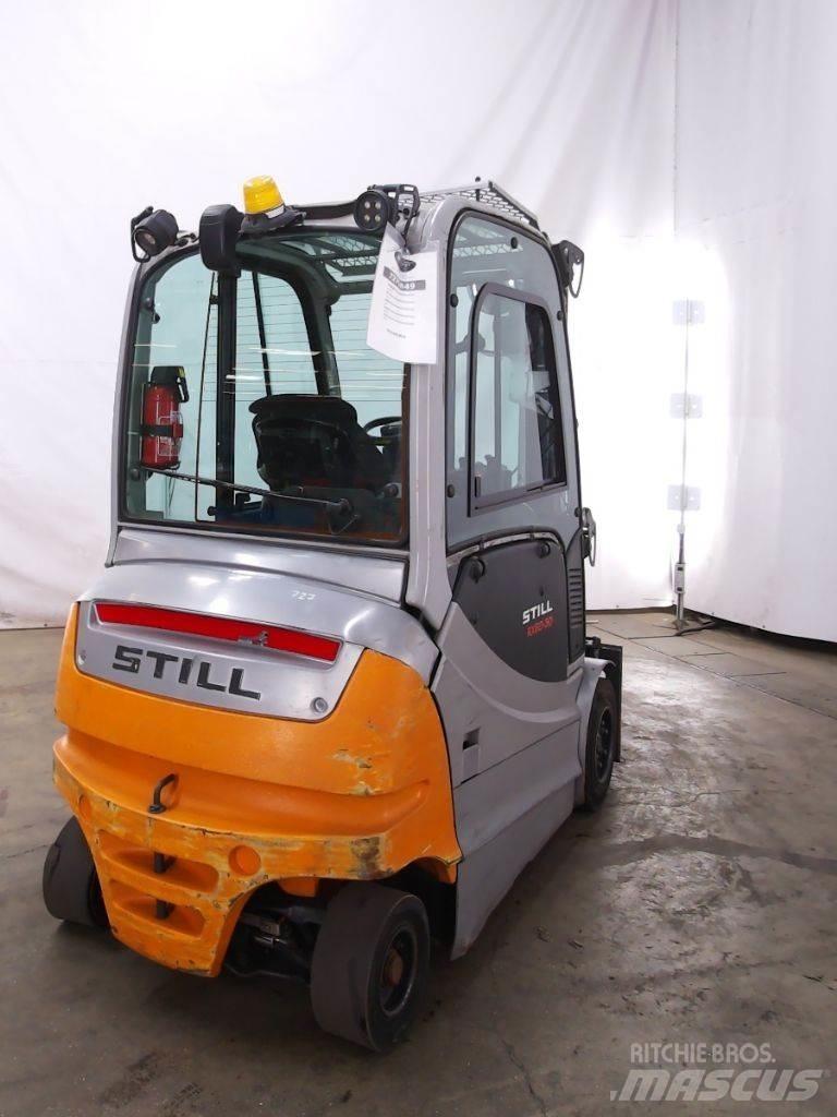 Still RX60-30L Elektriniai šakiniai krautuvai