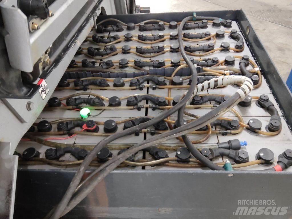Still RX60-30L Elektriniai šakiniai krautuvai