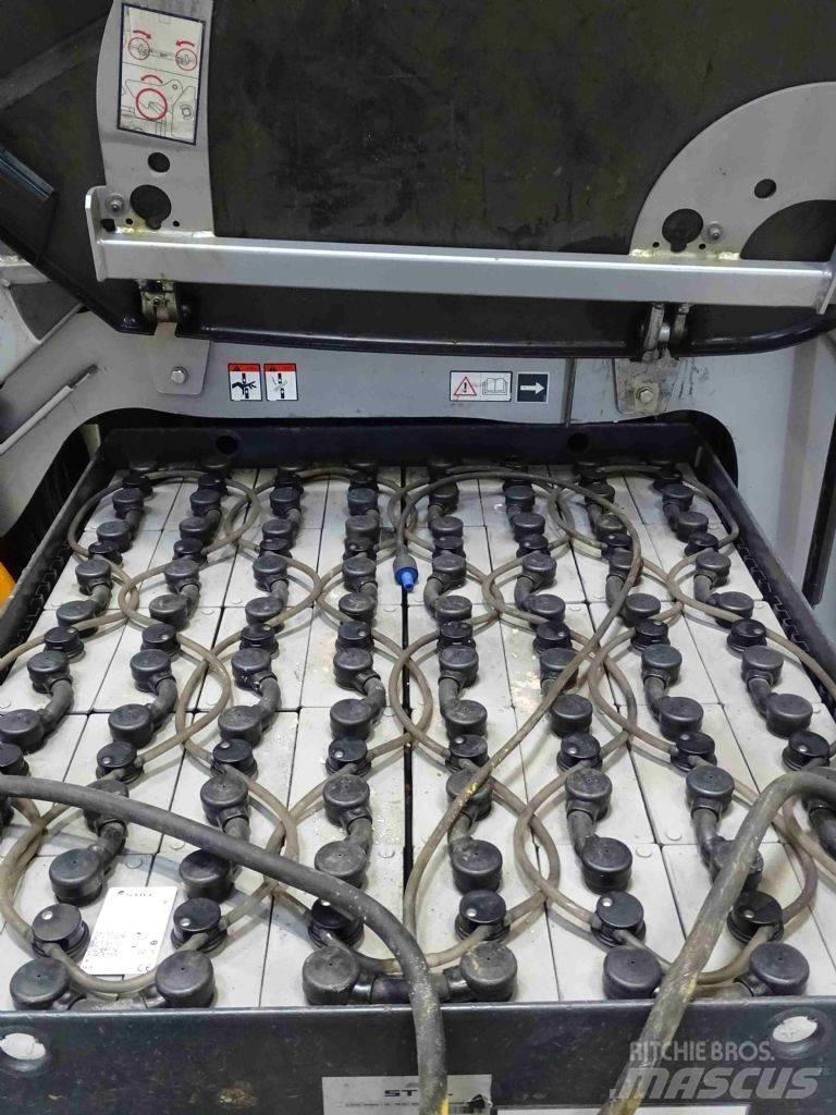 Still RX60-30L Elektriniai šakiniai krautuvai