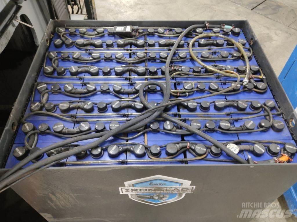 Still RX60-30L Elektriniai šakiniai krautuvai