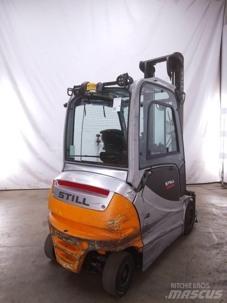 Still RX60-30L Elektriniai šakiniai krautuvai