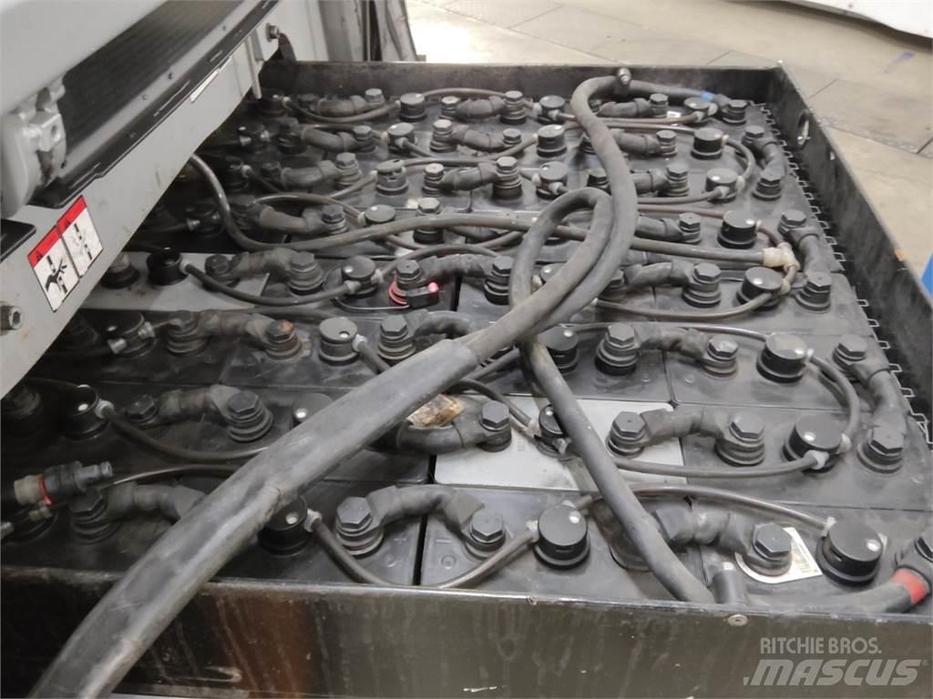 Still RX60-30L Elektriniai šakiniai krautuvai