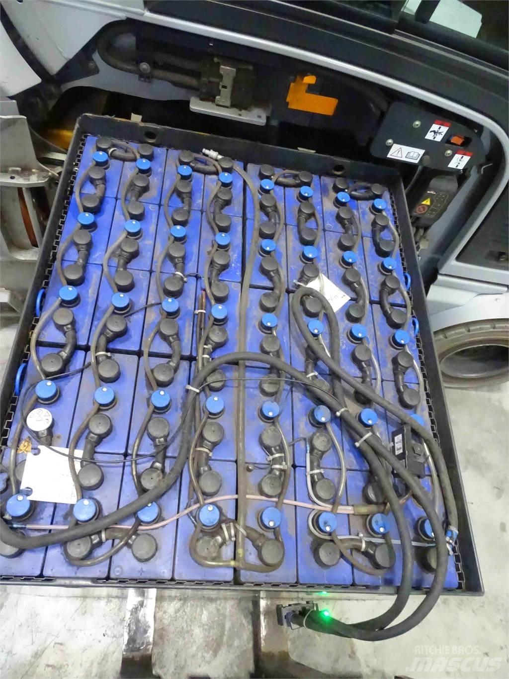 Still RX60-30L Elektriniai šakiniai krautuvai