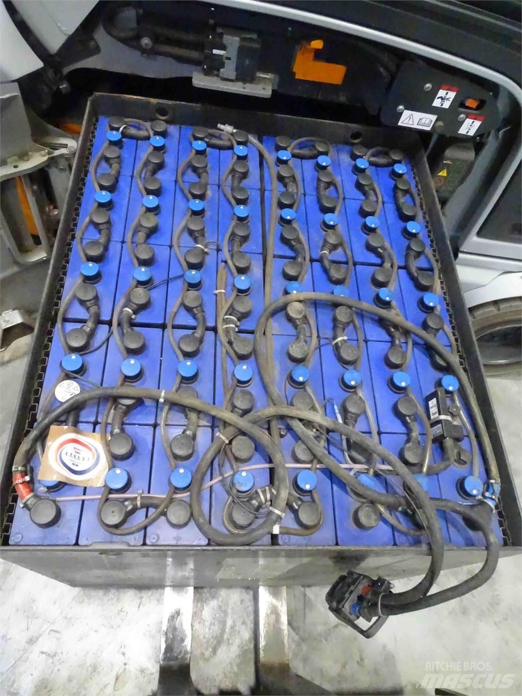 Still RX60-30L Elektriniai šakiniai krautuvai