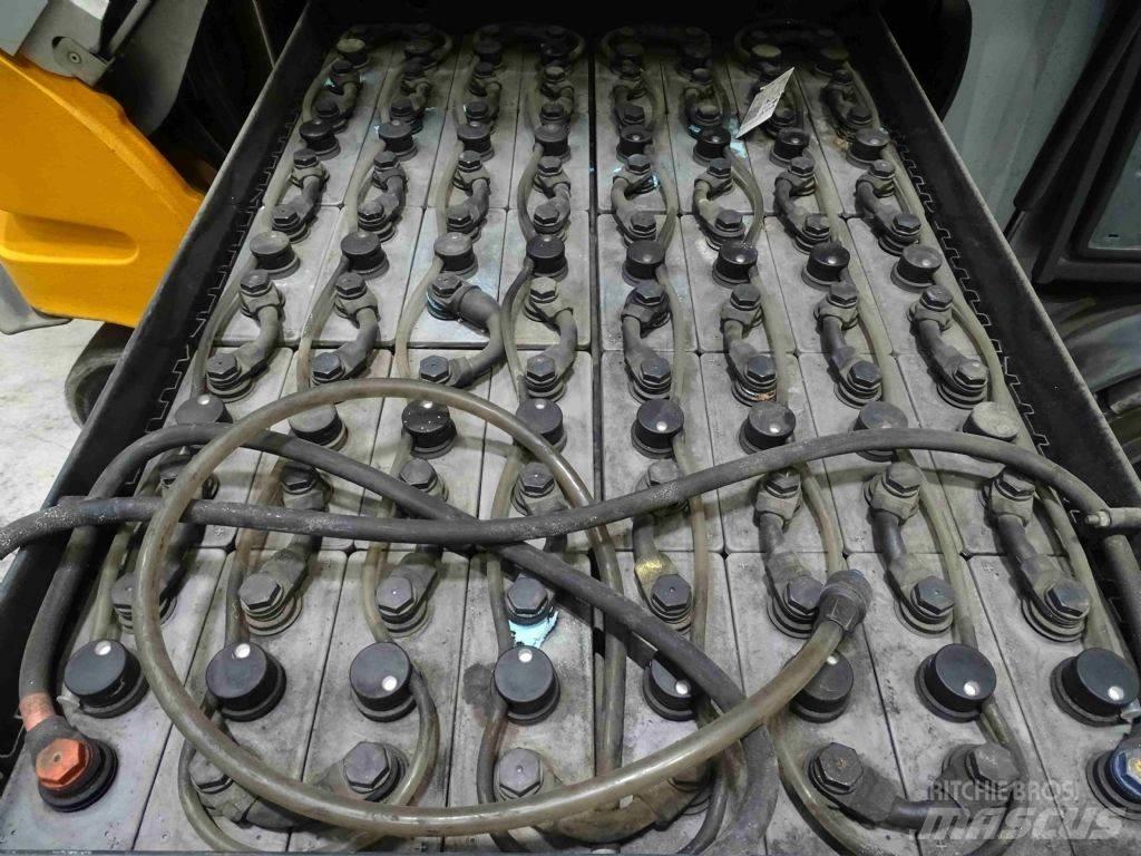 Still RX60-35 Elektriniai šakiniai krautuvai