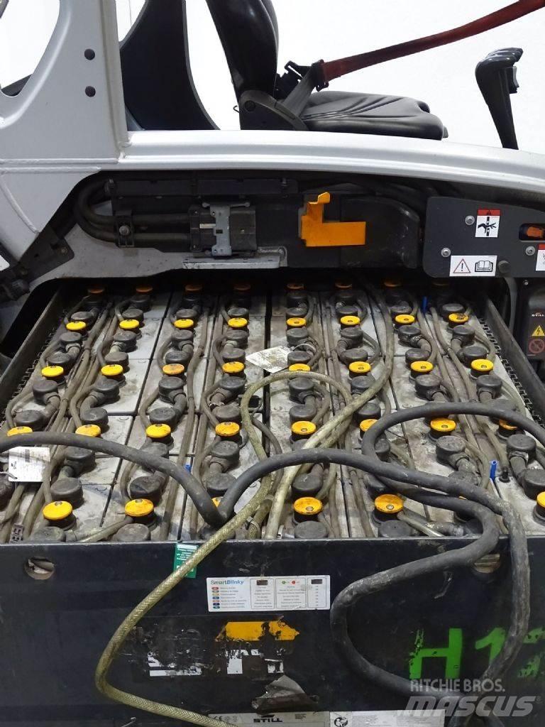 Still RX60-35 Elektriniai šakiniai krautuvai