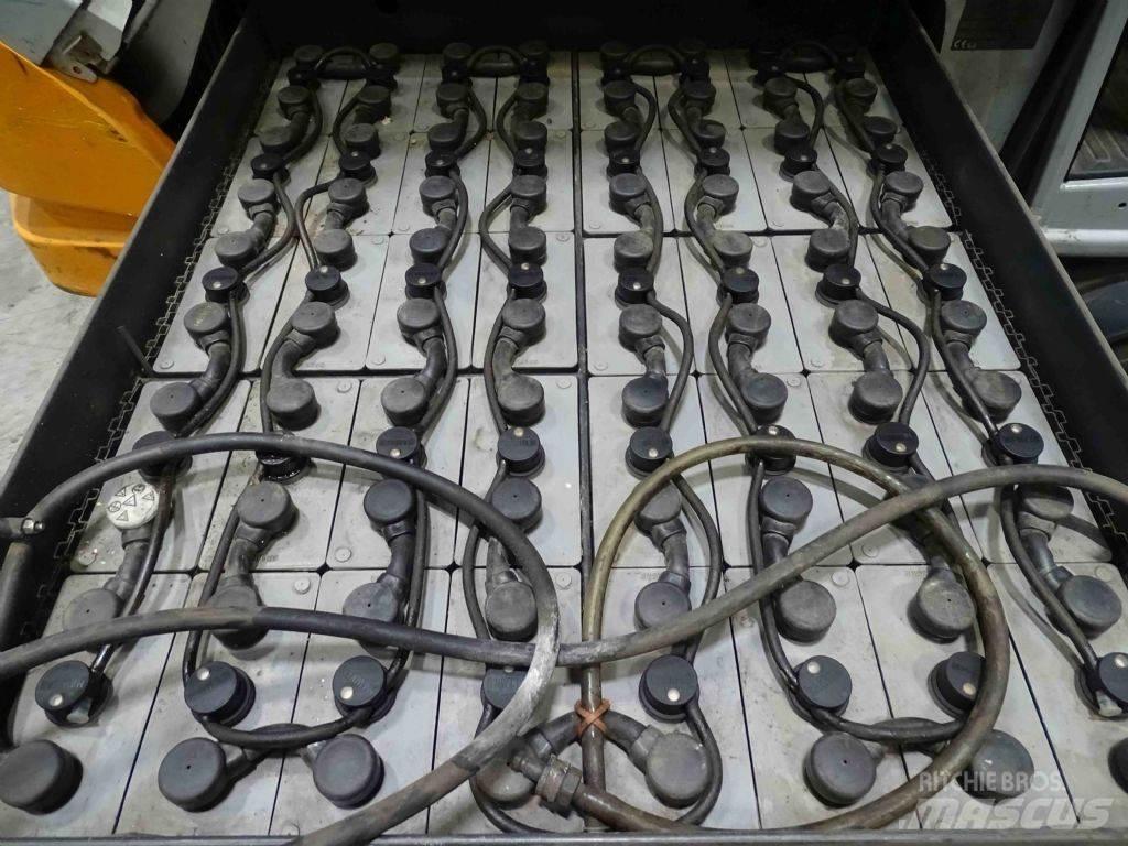 Still RX60-35 Elektriniai šakiniai krautuvai