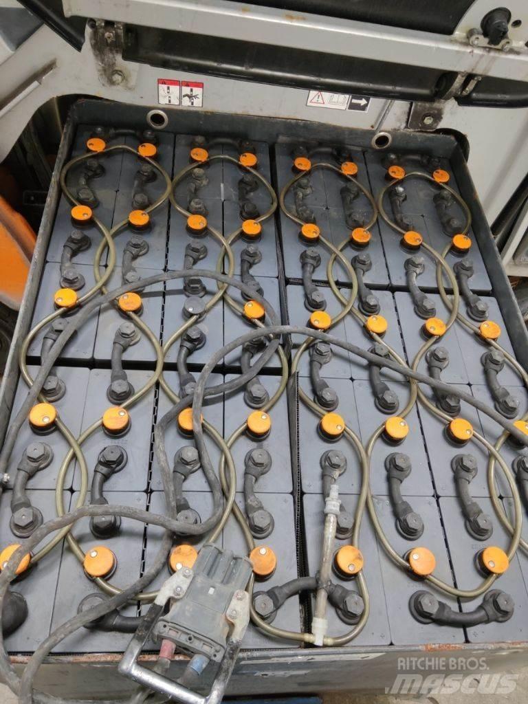 Still RX60-35 Elektriniai šakiniai krautuvai