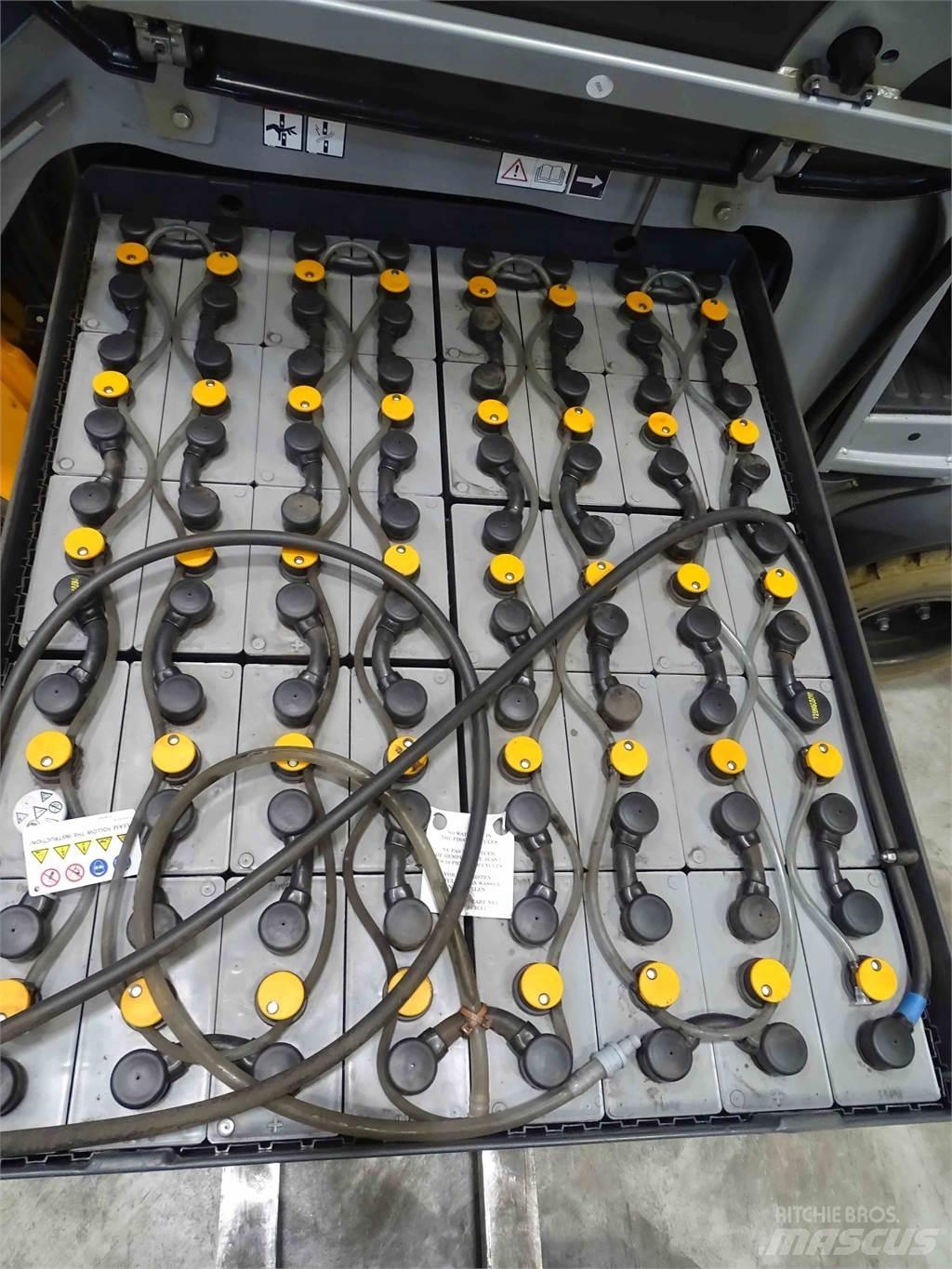 Still RX60-35 Elektriniai šakiniai krautuvai