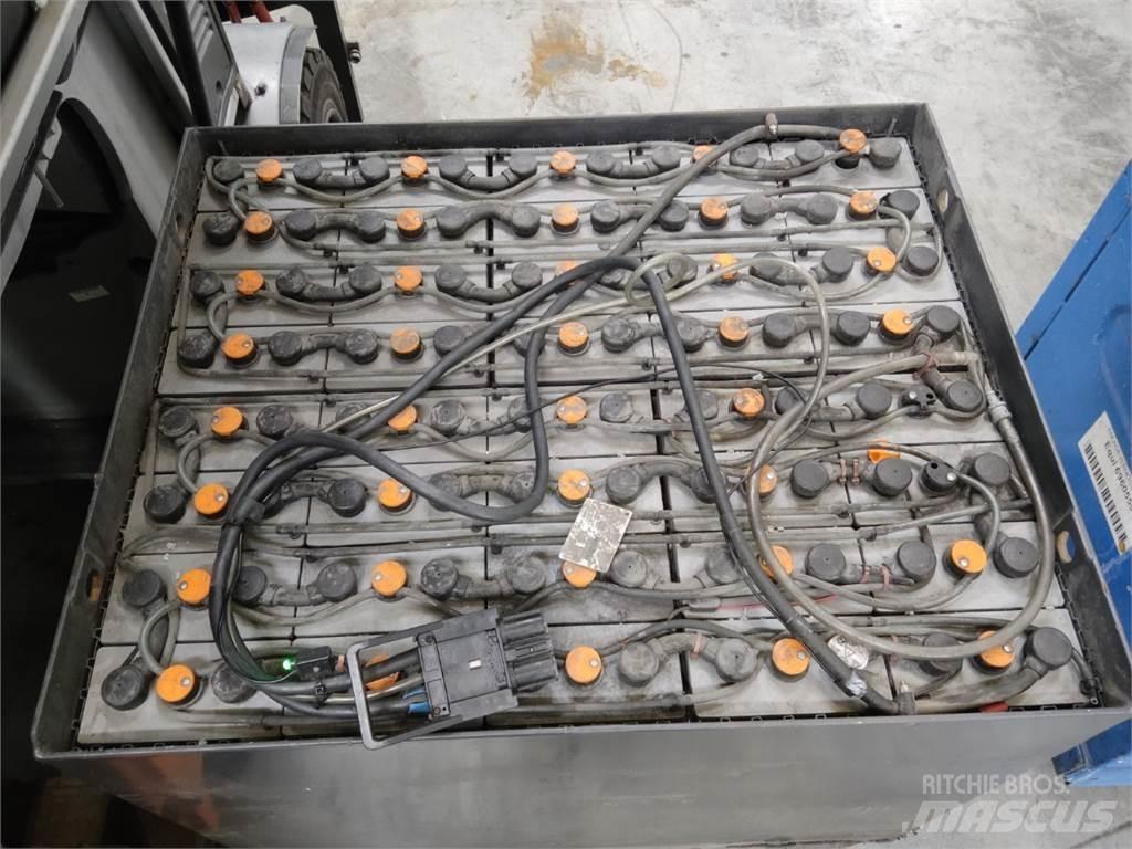 Still RX60-35 Elektriniai šakiniai krautuvai