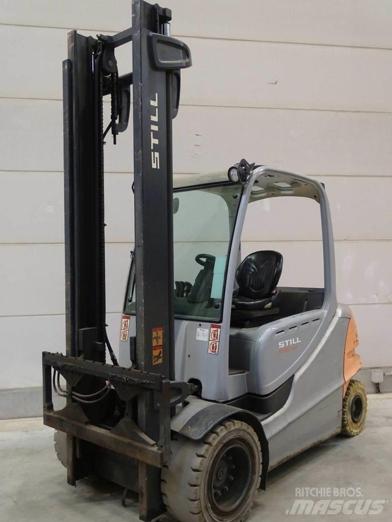 Still RX60-40 Elektriniai šakiniai krautuvai