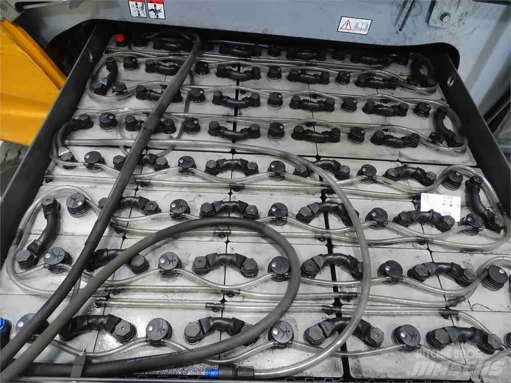 Still RX60-40 Elektriniai šakiniai krautuvai